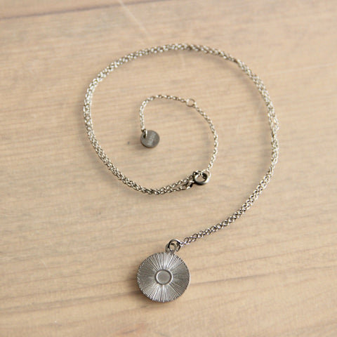 Stainless steel fine chain with round fantasy charm – Gold – SS218