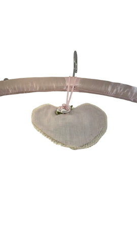 SC31A/B - Heart Shape Fabric Sachet