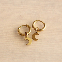 Stainless steel creoles with mini moon – gold – SS320