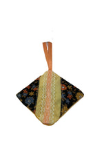 SC2A-K - Square Shape Fabric Sachet